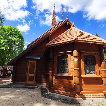 Ferienhaus Blaue Blume Mit 11 Kw Ladestation, Kamin, Terrasse, Eingezaeuntem Garten, Sauna, Wlan, Netflix, 2 Hunde Willkommen! Güntersberge Zewnętrze zdjęcie