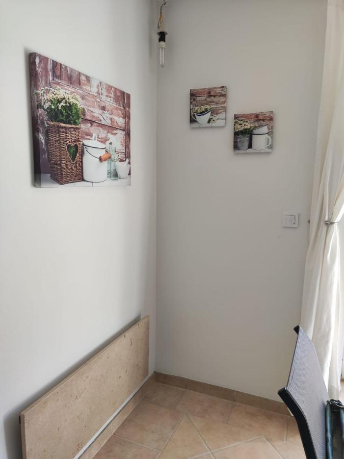 Ferienhaus Blaue Blume Mit 11 Kw Ladestation, Kamin, Terrasse, Eingezaeuntem Garten, Sauna, Wlan, Netflix, 2 Hunde Willkommen! Güntersberge Zewnętrze zdjęcie